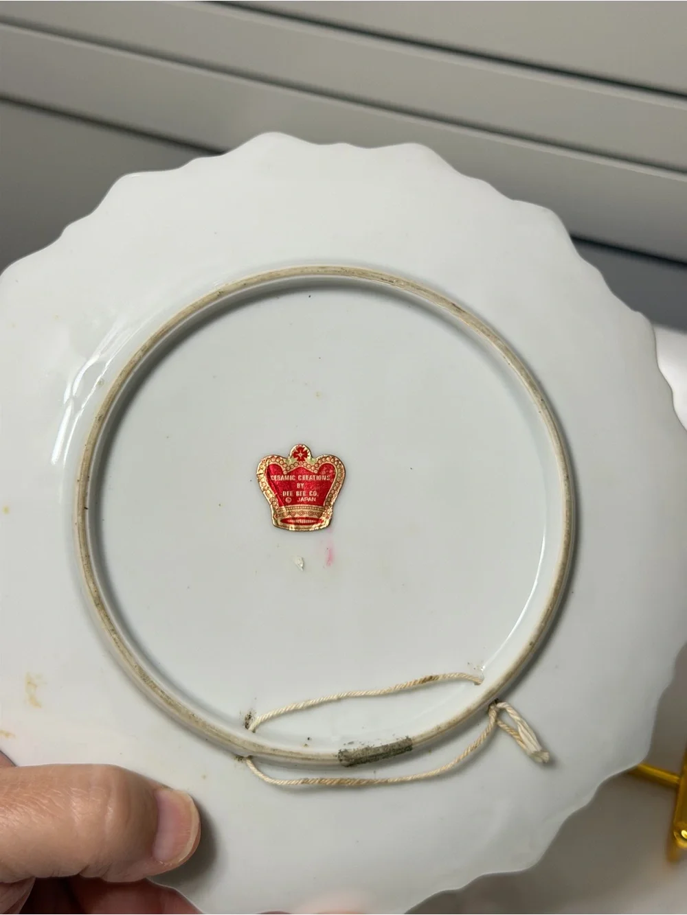 Vintage Dee Bee Co Japan Floral Porcelain Plate Scalloped Gold Trim 8”